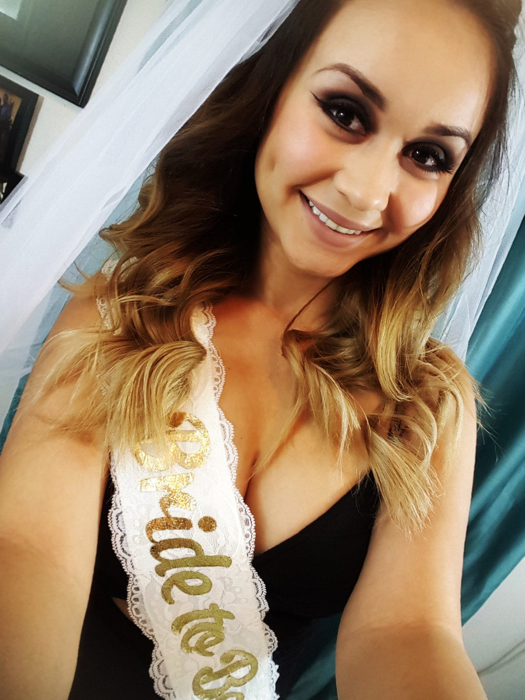 Bride To Be Lace & Satin Bachelorette Sash – Luxury Hen Party Accessory