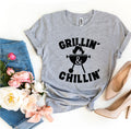 Grillin' And Chillin' – Funny BBQ Lover Graphic T-Shirt