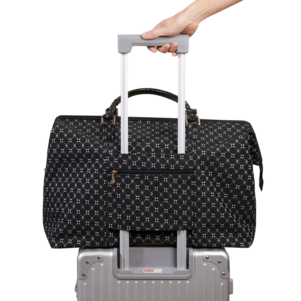 Large Family Travel Duffle Bag – 48L Mummy Bag with Changing Mat
